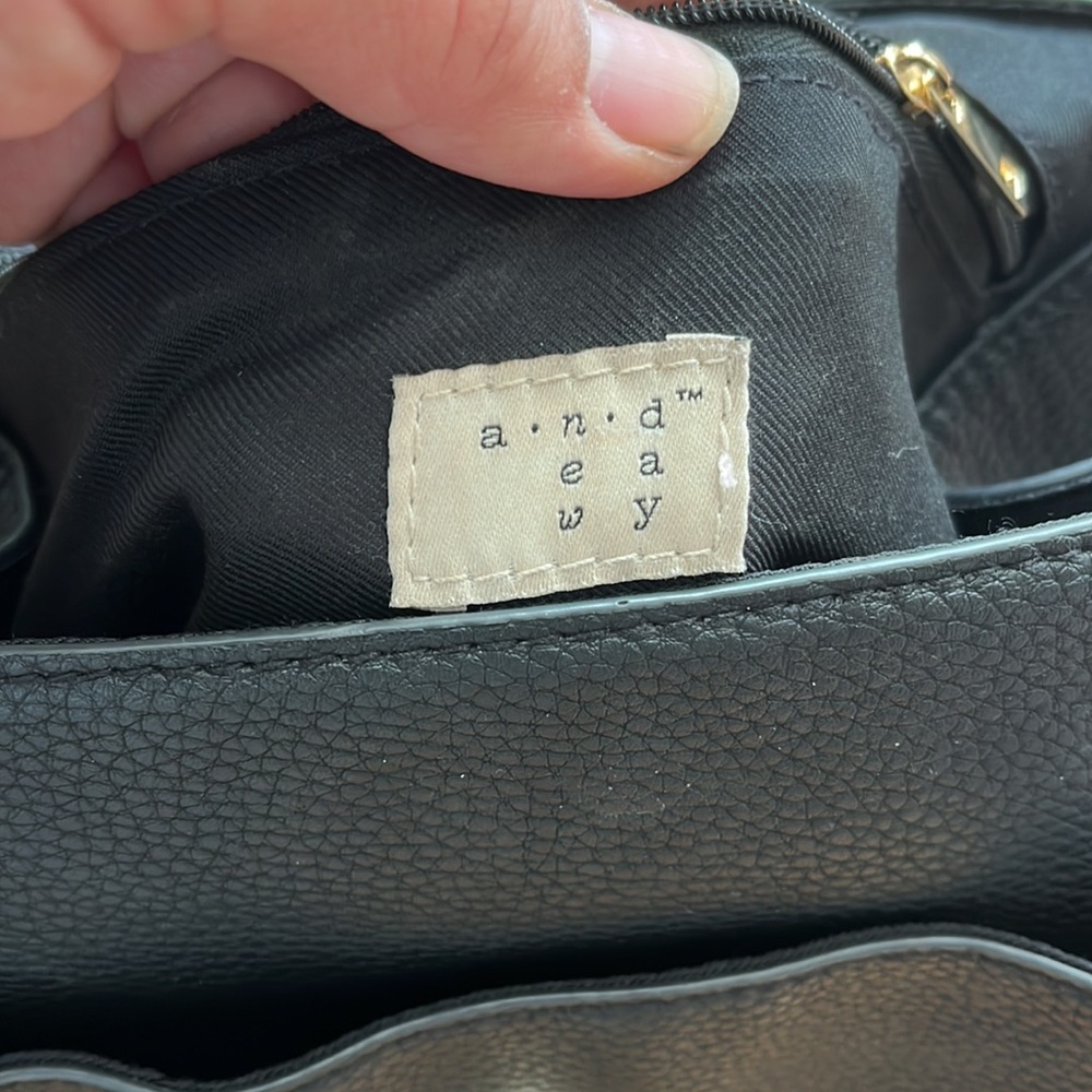 A New Day - Women’s Black Crossbody Purse - Picture 5 of 9